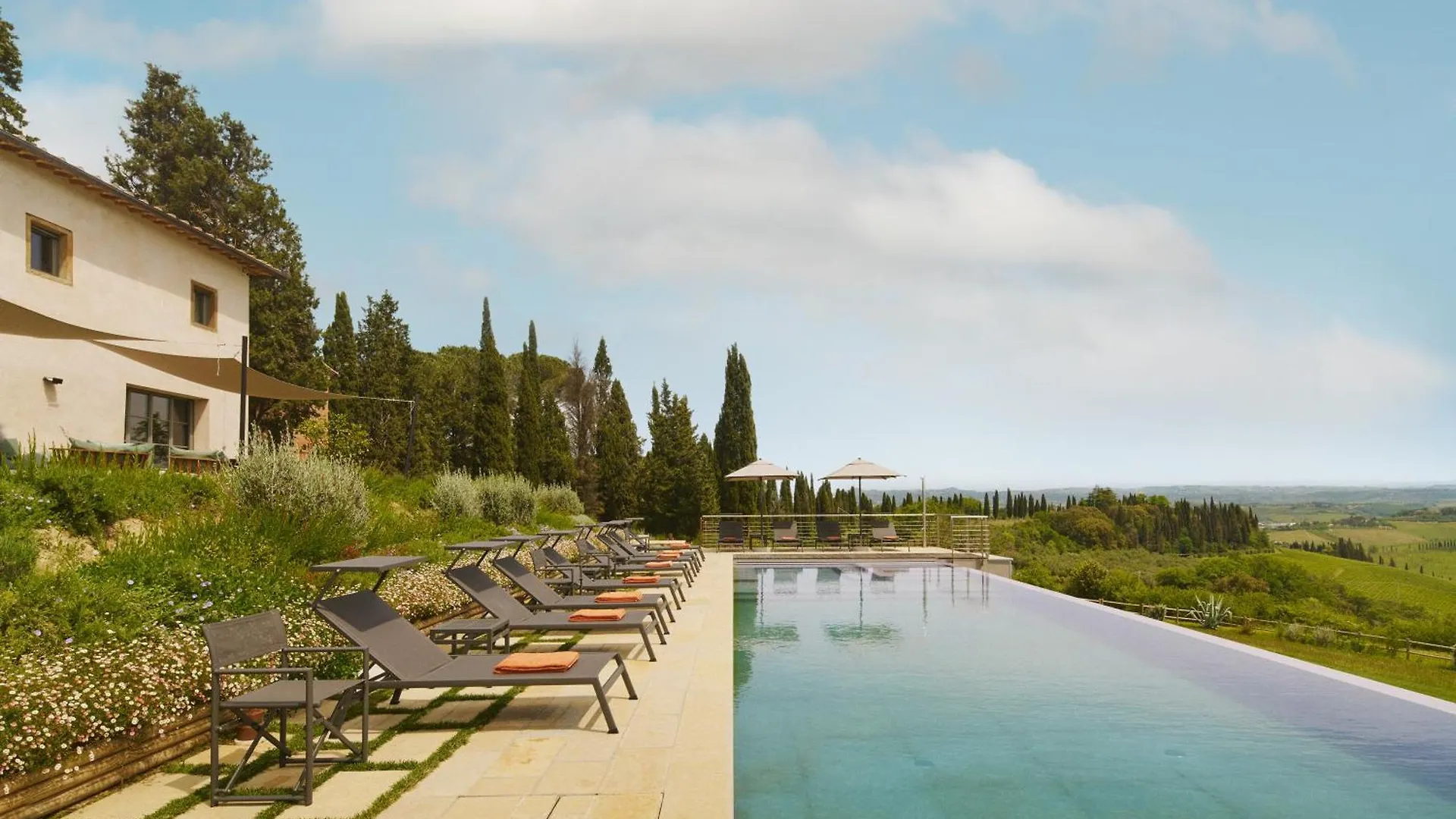 Villa Centia San Gimignano 0*,  Italy